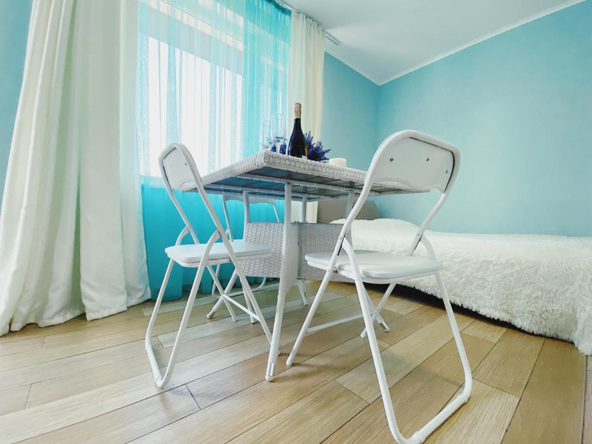 Hotel Tsvetok Odessa Esterno foto