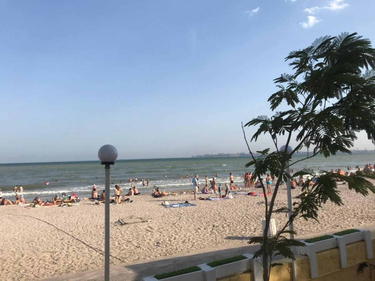 Hotel Tsvetok Odessa Esterno foto